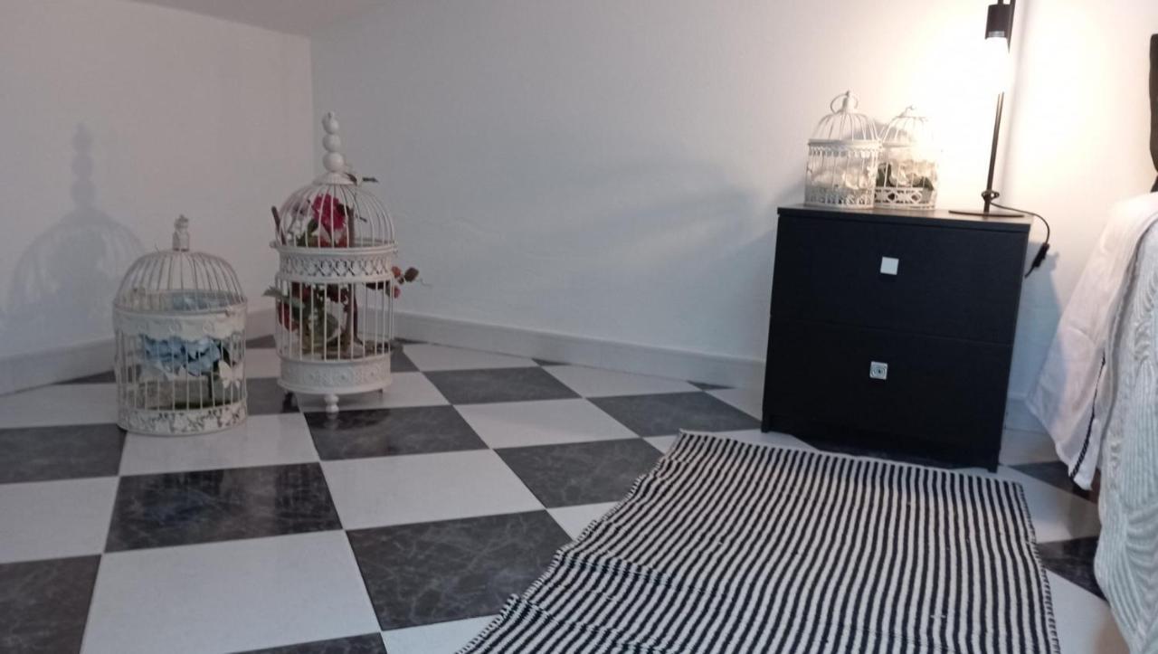 Zawaiaroom Lagos Esterno foto